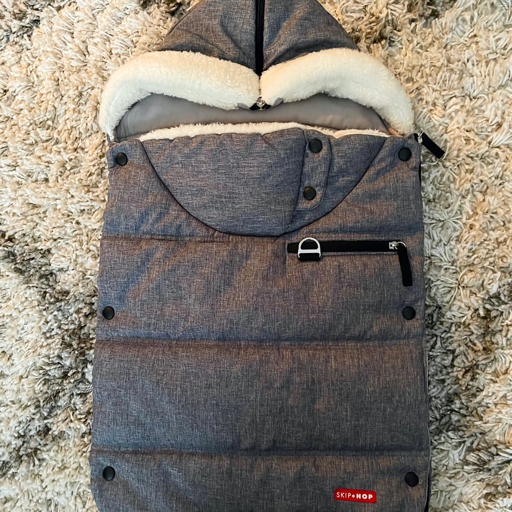 Skip Hop - Stroll & Go 3-Season Footmuff